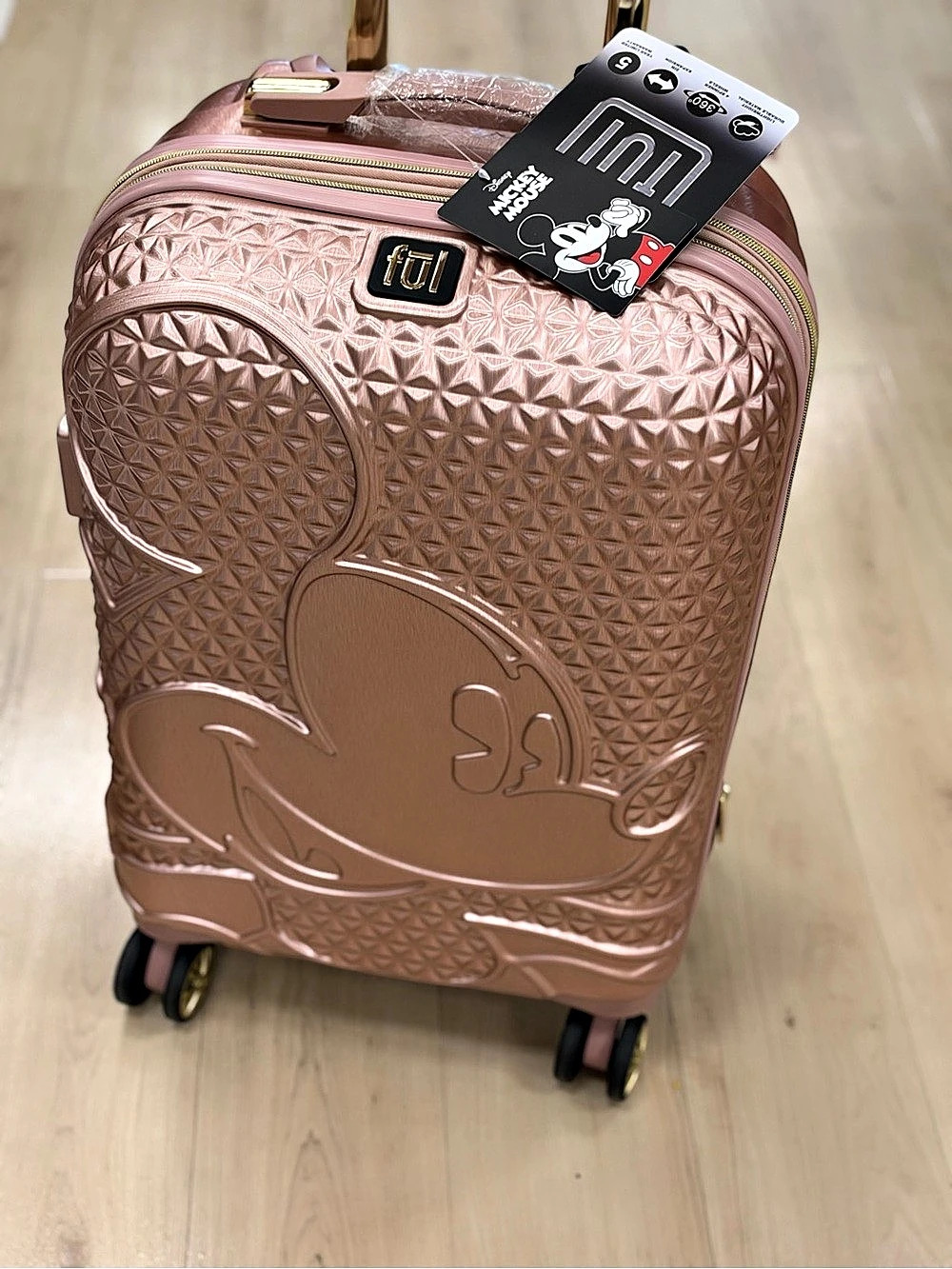 Disney Mickey Mouse 360° Spinner Pink 360 Spinner Suitcase NWT 21” carry on lug